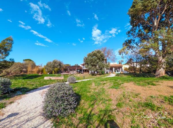 Villa d'architecte d'exception avec piscine