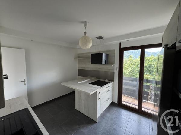 Appartement F5 à vendre  5 pièces - 105,95 m2 ANNECY - 74