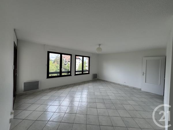Appartement F5 à vendre  5 pièces - 105,95 m2 ANNECY - 74