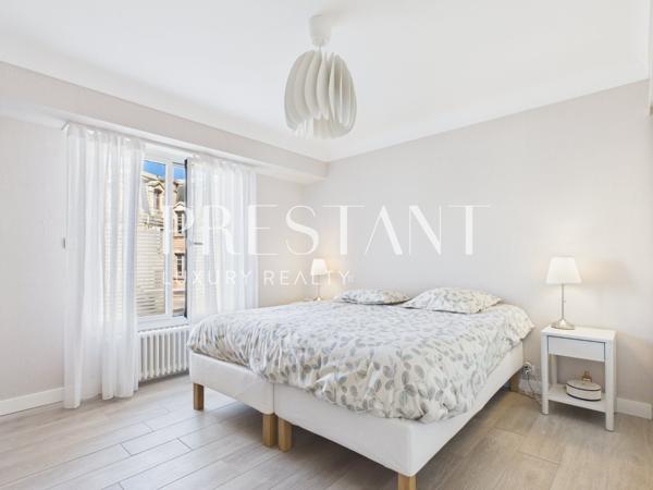 Biarritz, Quartier Halles- Jardin Public , Appartement avec exterieur, stationnement et Ascenseur., BIARRITZ