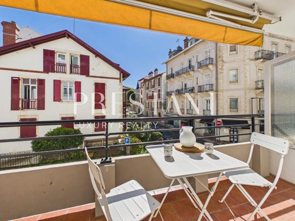 Biarritz, Quartier Halles- Jardin Public , Appartement avec exterieur, stationnement et Ascenseur., BIARRITZ