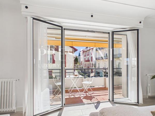 Biarritz, Quartier Halles- Jardin Public , Appartement avec exterieur, stationnement et Ascenseur., BIARRITZ