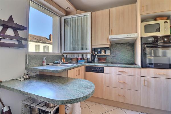 Appartement 4 pièces à vendre à Saint Leu La Forêt + CAVE + PLACE DE PARKING