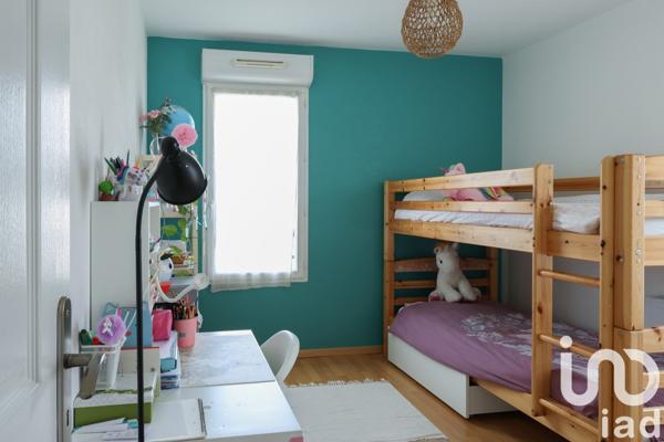 Appartement 3 pièces de 69 m² à Tarnos (40220)