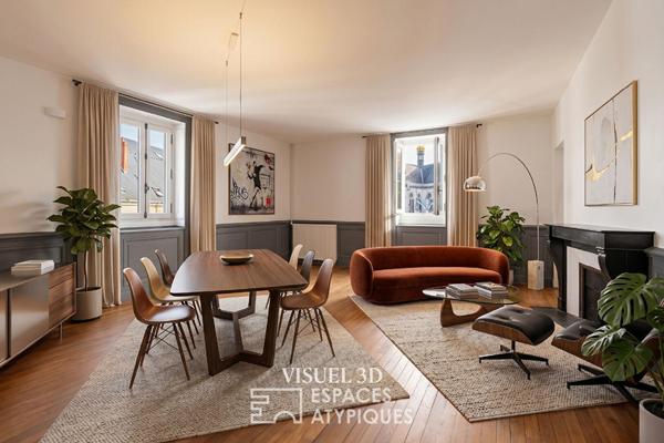 Face-à-face sacré : Appartement d’exception sur la Place Royale