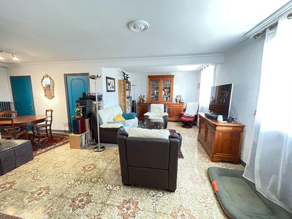 Superbe maison familiale à Saint-Martin-du-Fouilloux,  
Saint martin du fouilloux 49170