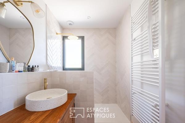Propriété contemporaine de 185 m² avec jardin, terrasse et maisonnette de rapport