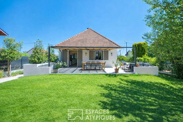 Propriété contemporaine de 185 m² avec jardin, terrasse et maisonnette de rapport