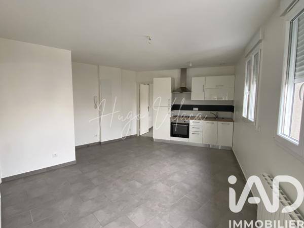 Location appartement 3 pièces 48 m² Villeneuve-le-Roi