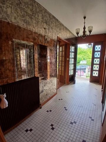 Vente                                                      Maison
                        
                     3 pièces                      70 m2                     à La Machine