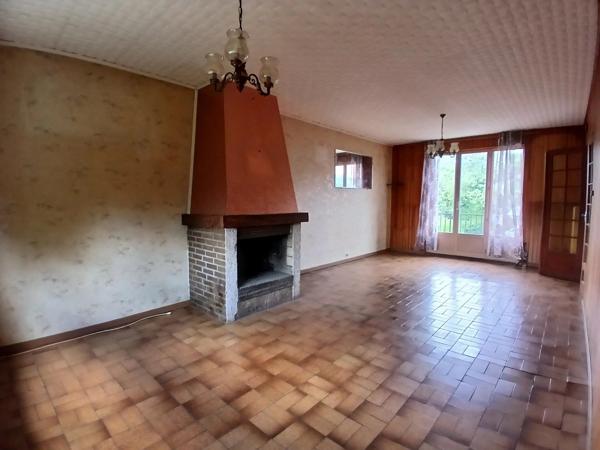 Vente                                                      Maison
                        
                     3 pièces                      70 m2                     à La Machine