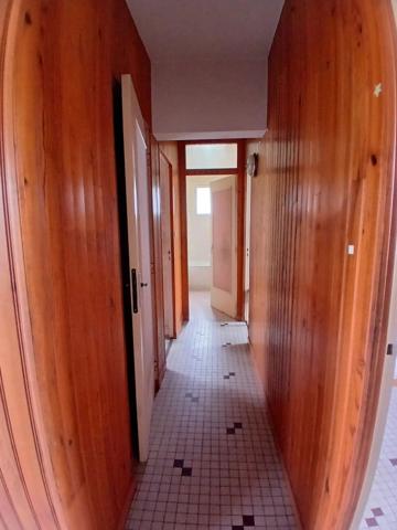 Vente                                                      Maison
                        
                     3 pièces                      70 m2                     à La Machine