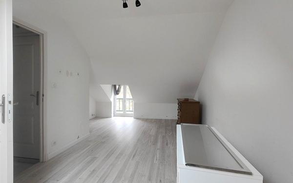 Maison à vendre    4 pièces •  Gien