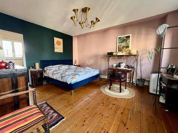 Maison Houilles 5 pièce(s) 142 m2 €710 000 **  - Référence  7658