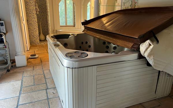 Maison à vendre    3 pièces •  Gattières