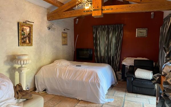 Maison à vendre    3 pièces •  Gattières