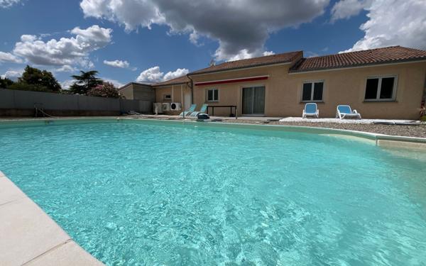 Maison à vendre    4 pièces • 118 m2 Châteauneuf-de-Galaure