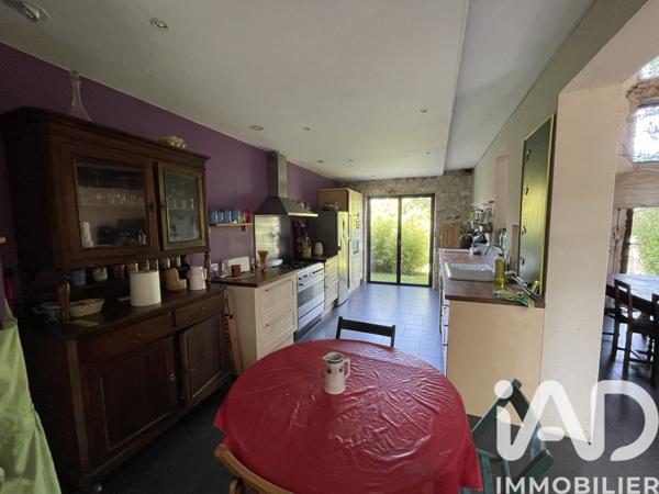 Maison à vendre 15 pièces 310 m² Mézières-sur-Seine