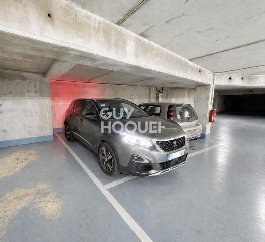 VENTE APPARTEMENT 3 PIÈCES DE 71,55 M² AVEC TERRASSE DE 35 M², PARKING ET CAVE - COLOMBES