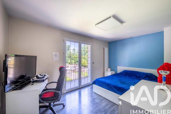 Maison à vendre 8 pièces 157 m² Le Thillay