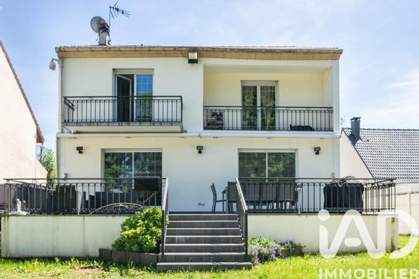 Maison à vendre 8 pièces 157 m² Le Thillay
