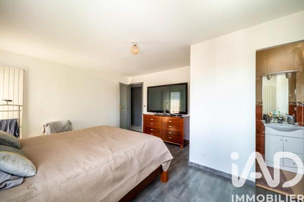 Maison à vendre 8 pièces 157 m² Le Thillay