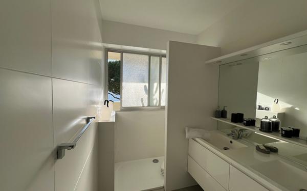 Appartement à vendre    2 pièces • 46,28 m2 Cannes