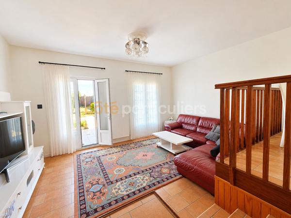 Vente
                Maison93 m² - 4 Pièces -
                    SAINT JEAN DE LA RUELLE (45140)