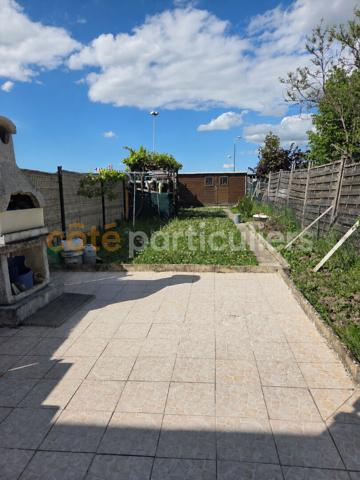 Vente
                Maison93 m² - 4 Pièces -
                    SAINT JEAN DE LA RUELLE (45140)