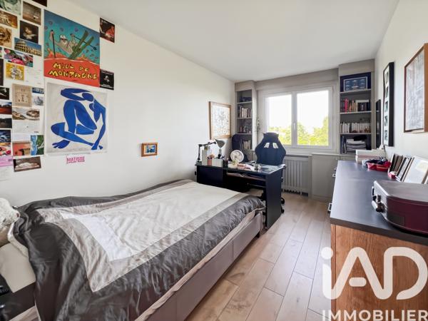 Appartement à vendre 5 pièces 77,13 m² Saint-Cloud