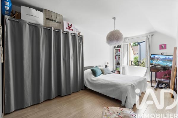 Maison à vendre 7 pièces 197,71 m² Saclay