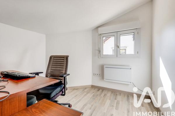 Maison à vendre 6 pièces 110 m² Chaville
