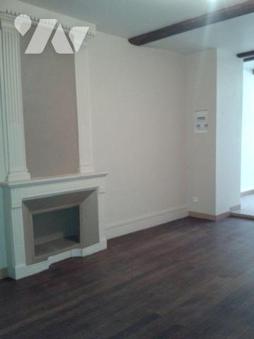 Immeuble à Vendre à Châtel-sur-Moselle (88330) en Vosges (88)

Cet immeuble situé à Châtel-su...