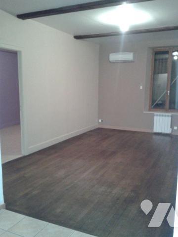 Immeuble à Vendre à Châtel-sur-Moselle (88330) en Vosges (88)

Cet immeuble situé à Châtel-su...