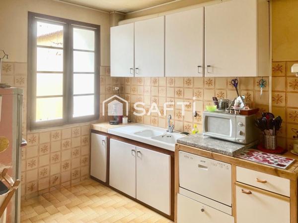 Maison spacieuse et lumineuse à vendre à Barbaste – 125 m², 5 ch., avec grand jardin de 1000 m² !