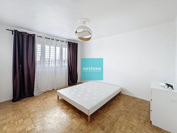 Appartement F3 67 m² - Dernier étage - Cave et parking extérieur