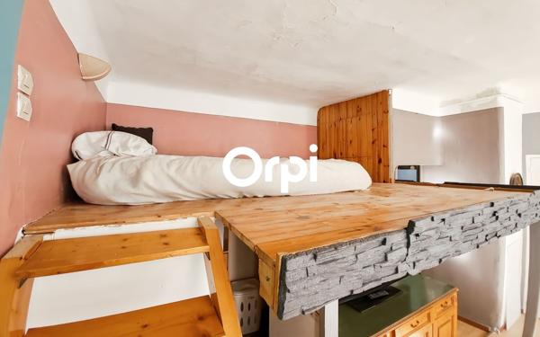 Appartement à vendre    1 pièce • 23,46 m2 Marseille 5