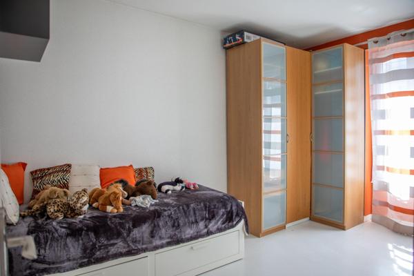 Jolie maison - Entre 2 gares - 3 chambres - Jardin - DPE "C" - Sous-sol