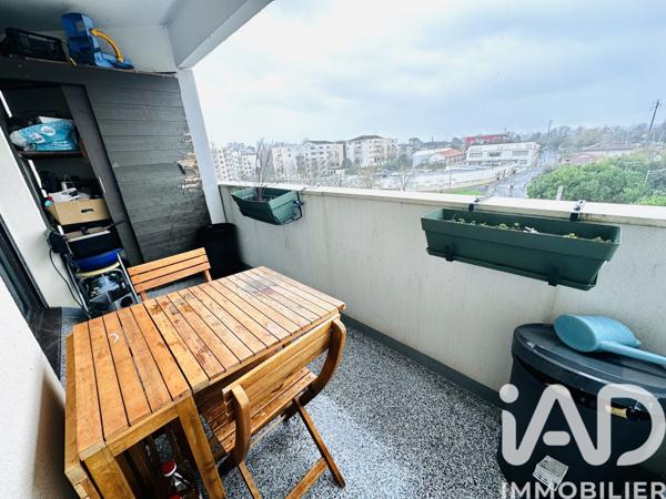 Appartement à vendre 3 pièces 65 m² Mérignac
