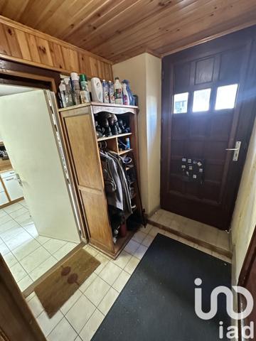 Appartement 4 pièces de 97 m² à Le Chambon-Feugerolles (42500)