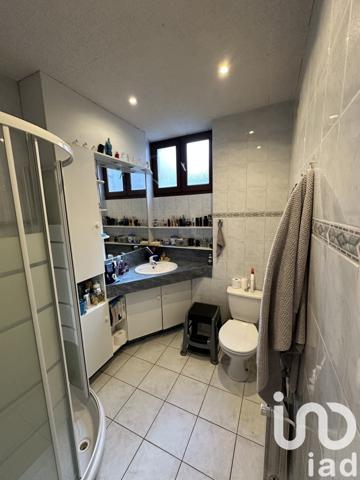 Appartement 4 pièces de 97 m² à Le Chambon-Feugerolles (42500)