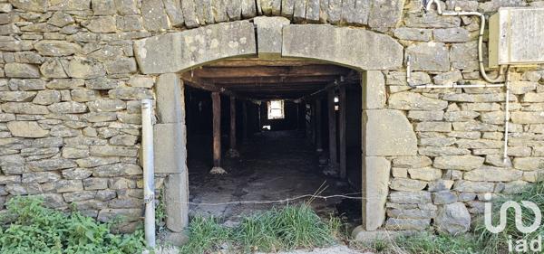 Maison à vendre 2 pièces 320 m² Chaussenac