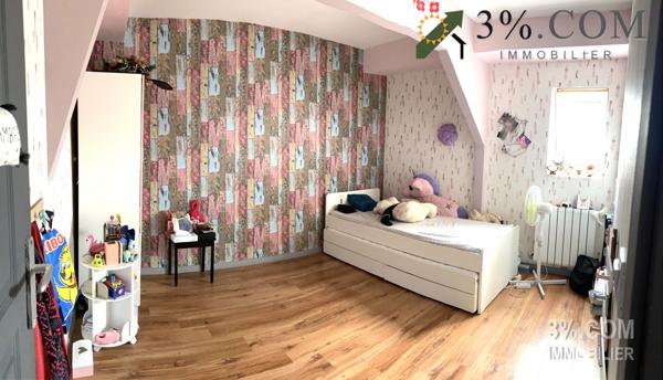 MAISON SEMI-MITOYENNE DE 135m² AVEC 3 CH + 1 BUREAU + GARAGE + GRANDE TERRASSE Halluin (59250)