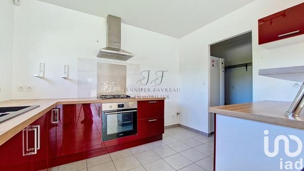 Maison 4 pièces de 89 m² à Tresses (33370)