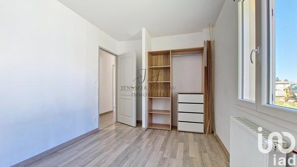 Maison 4 pièces de 89 m² à Tresses (33370)