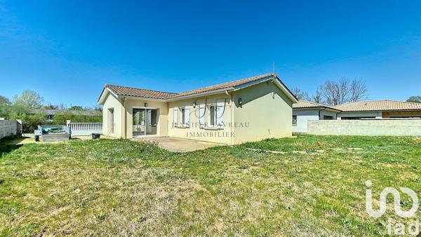 Maison 4 pièces de 89 m² à Tresses (33370)