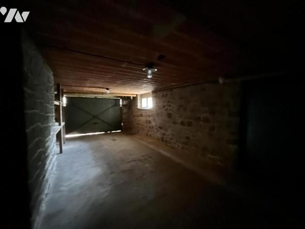 Maison sur sous-sol complet