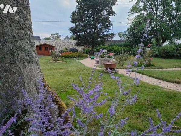 Bien située au centre ville du FAOUÊT maison Familiale