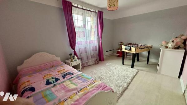 Bien située au centre ville du FAOUÊT maison Familiale