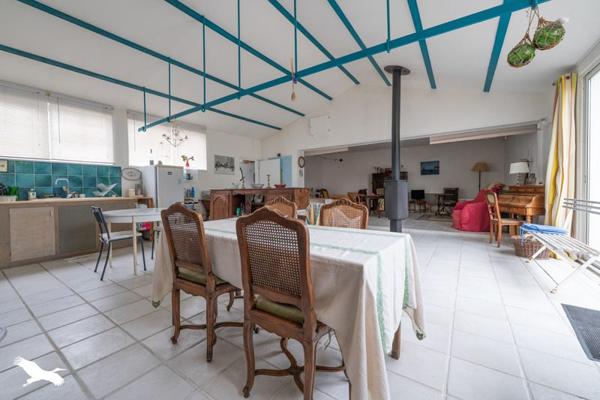 Maison à vendre 252 872 € Saint-Georges-d'Oléron 3 p 145 m² DPE E